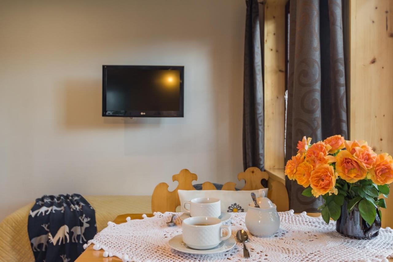 Pokoje I Apartamenty Centrum - Willa Bajeczka Zakopane Ngoại thất bức ảnh