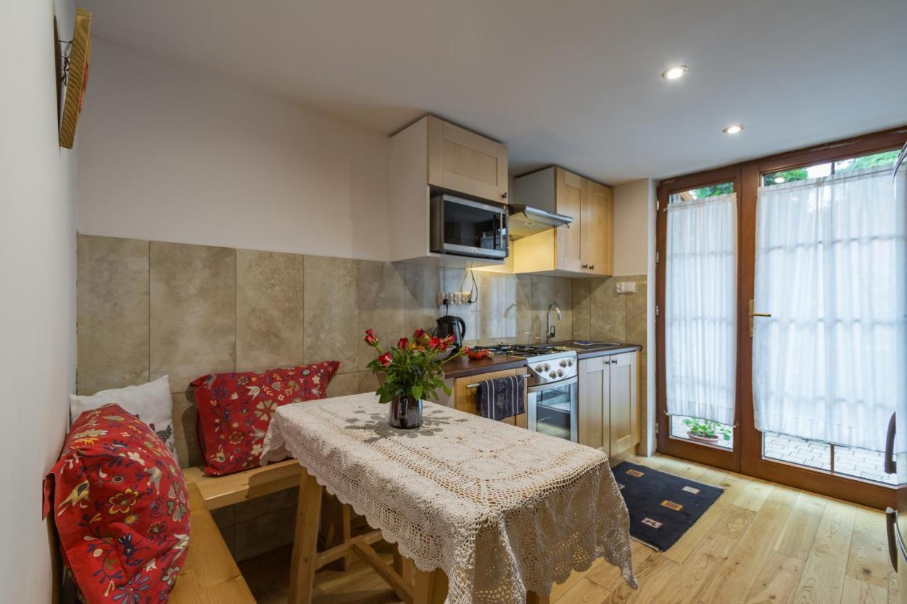 Pokoje I Apartamenty Centrum - Willa Bajeczka Zakopane Ngoại thất bức ảnh